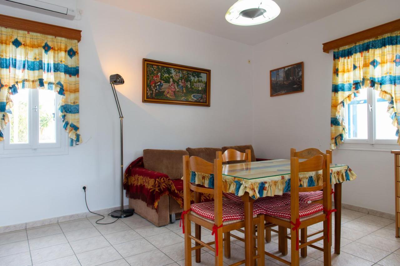 Aphrodite Holiday Home Artemonas Eksteriør bilde