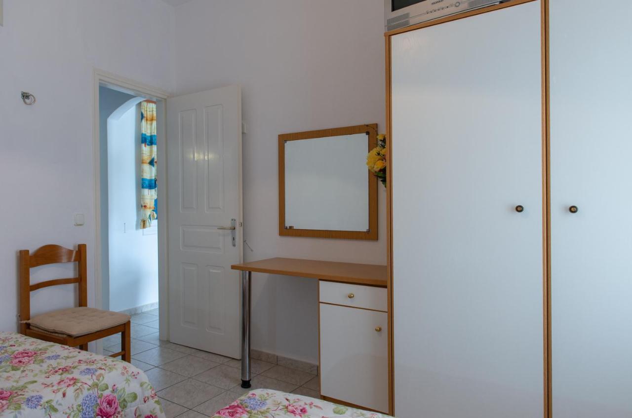 Aphrodite Holiday Home Artemonas Eksteriør bilde